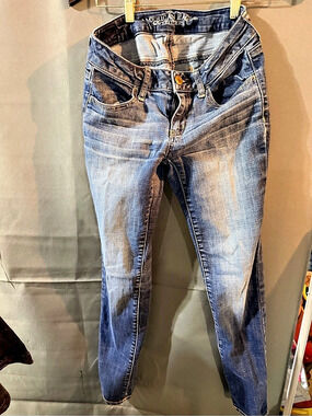 American Eagle Outfitters Jegging Super Stretch Skinny Jeans in Blue size 4